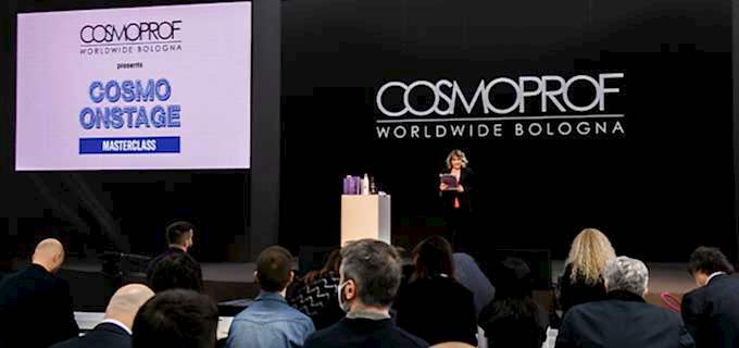 Cosmo OnStage: scopri la chiave per il successo nel settore professionale