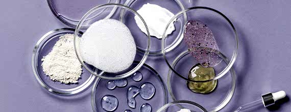 RIFLETTORI SU INGREDIENTI, MATERIE PRIME E FRAGRANZE